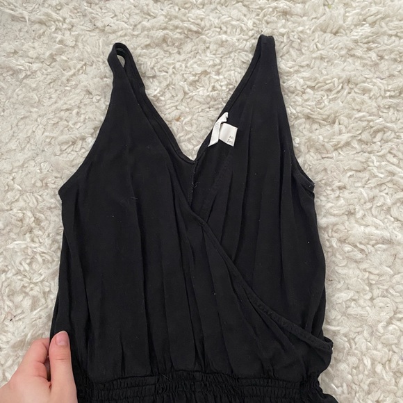 SOLD ON CURTSY - Picture 3 of 4